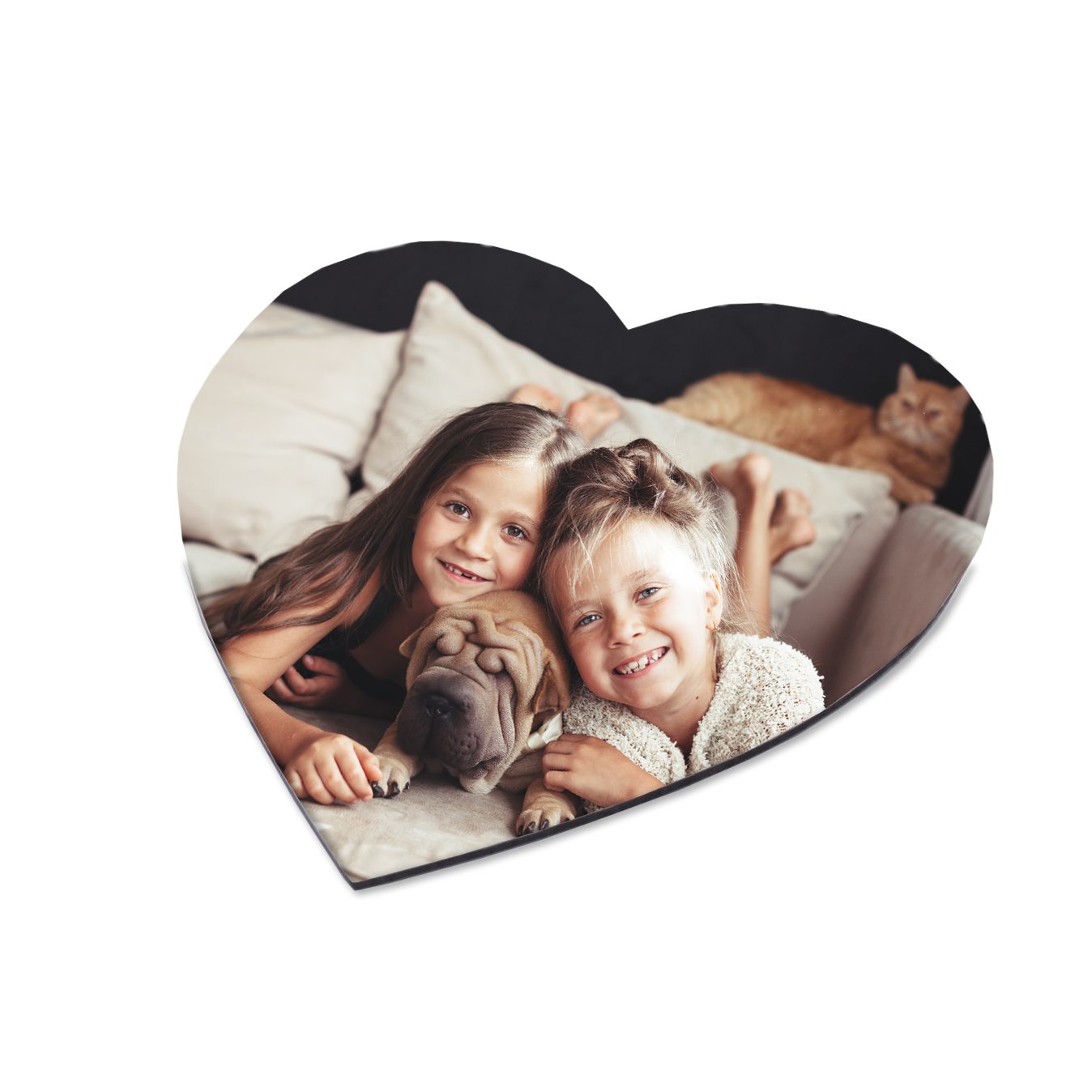 Heart-shaped mouse pad